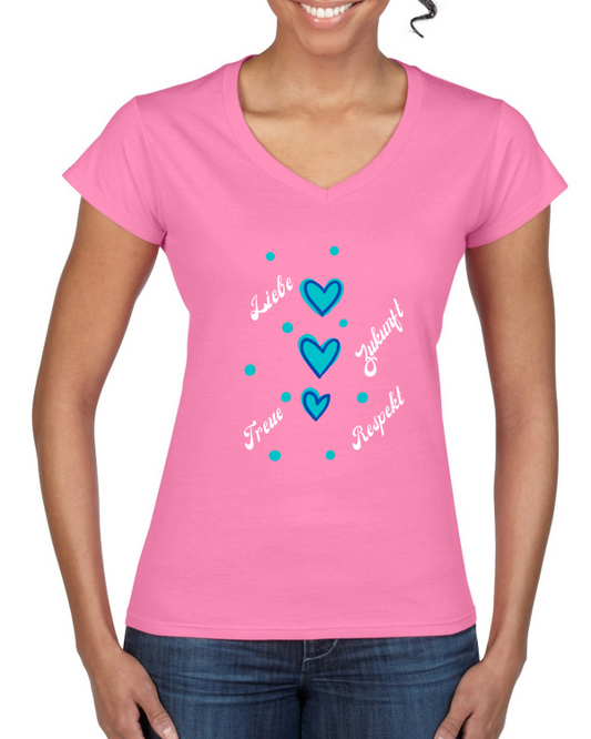 "Liebe & Frieden: Das Ladies' Softstyle® V-Neck T-Shirt – Trage die Botschaft der Liebe und Harmonie mit Stil."
