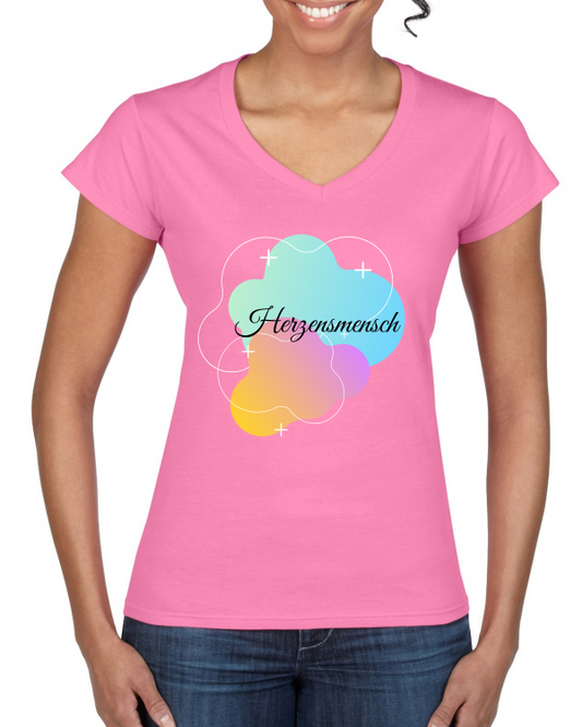 "Herzensmensch: Das Ladies' Softstyle® V-Neck T-Shirt – Trage deine Liebe mit Stil und Eleganz!"