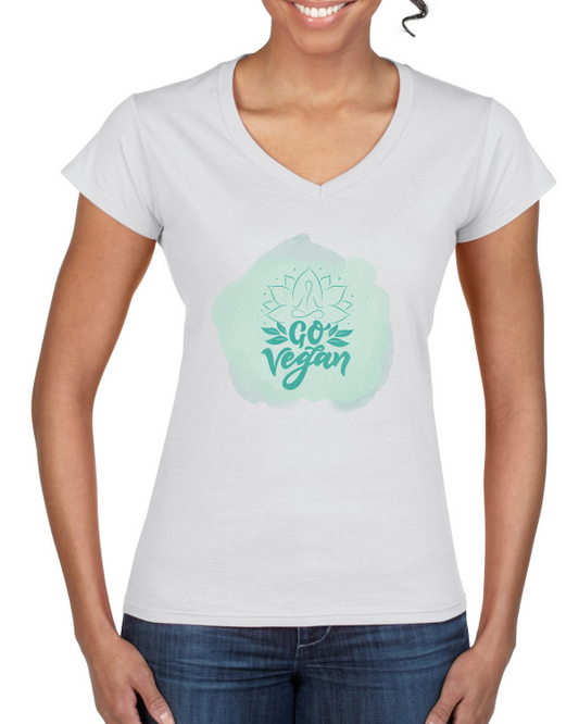Go Vegan: Ladies' Softstyle® V-Neck T-Shirt - Dein nachhaltiger Statement-Look mit federleichter Grammatur!