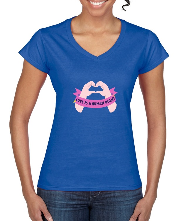 "Humanity: Das Ladies' Softstyle® V-Neck T-Shirt – Trage stolz die Einheit der Menschlichkeit mit zeitloser Eleganz."